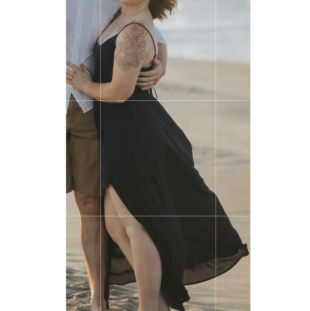 Flowy backless maxi dress